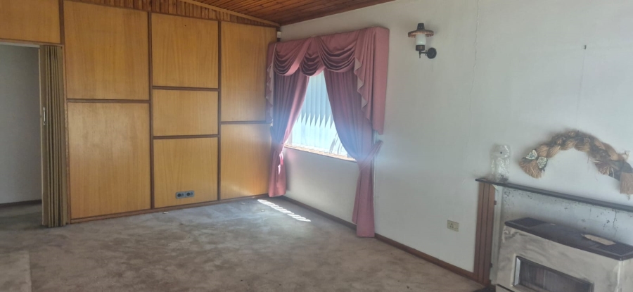 3 Bedroom Property for Sale in Generaal De Wet Free State